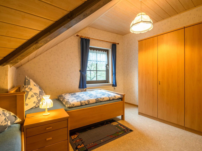 Bedroom 4, Eschfeld Sauna Apartment, Eifelkreis Bitburg-Prüm