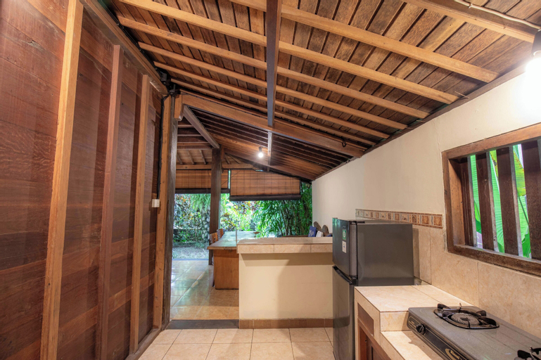 Dining Room 14