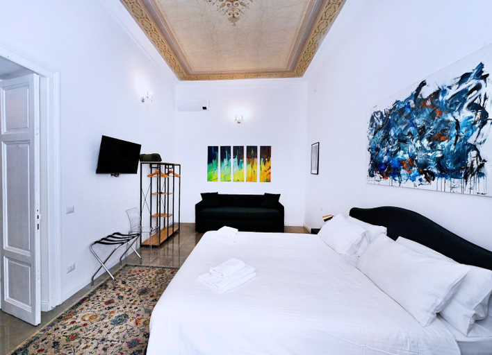 Others 4, Vatican Suites in Cola Di Rienzo, Rome