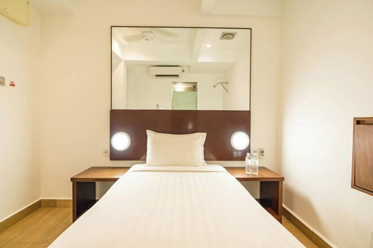 Bedroom 13