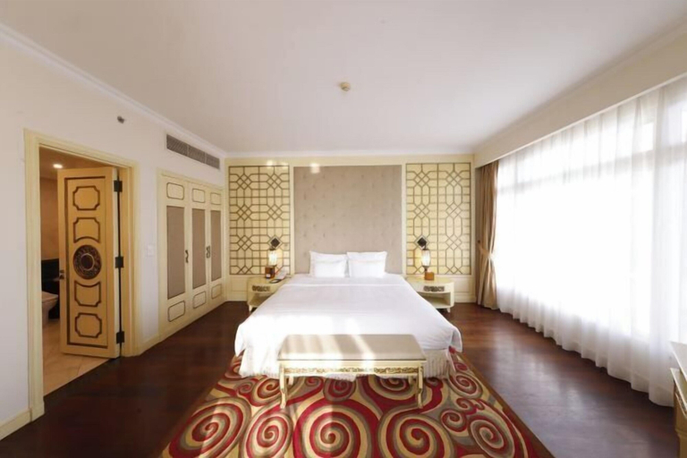 Bedroom 18