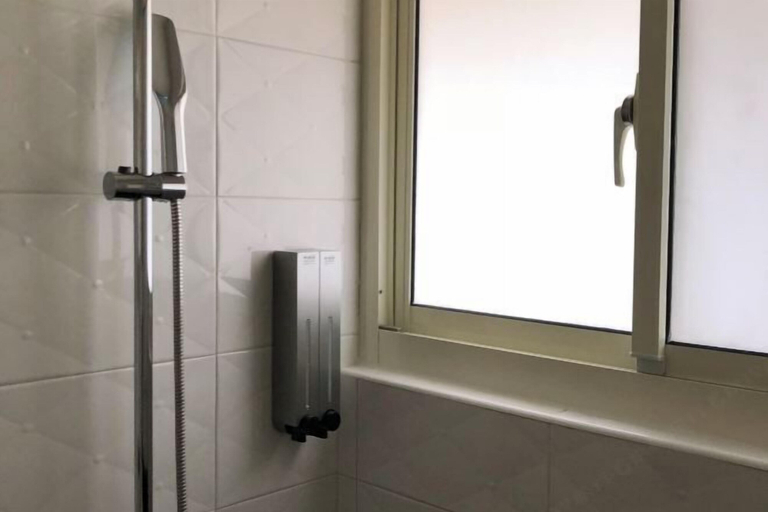 Bathroom 27