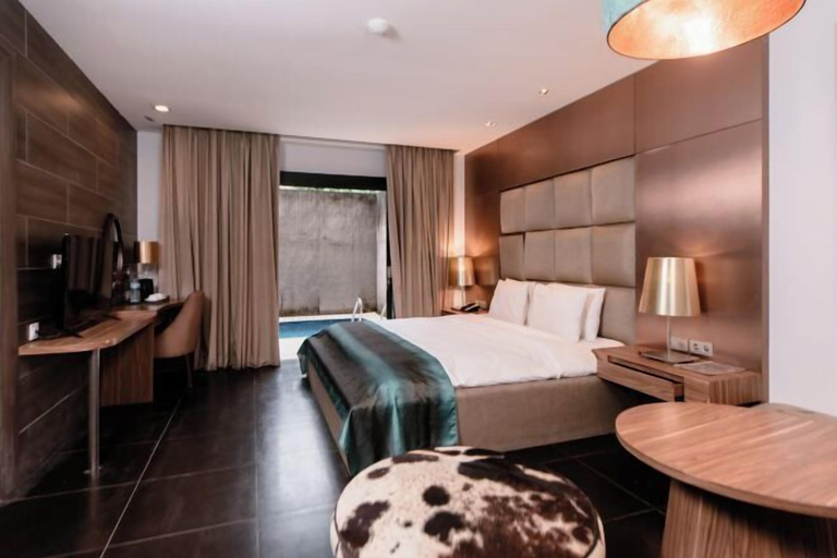 Bedroom 18