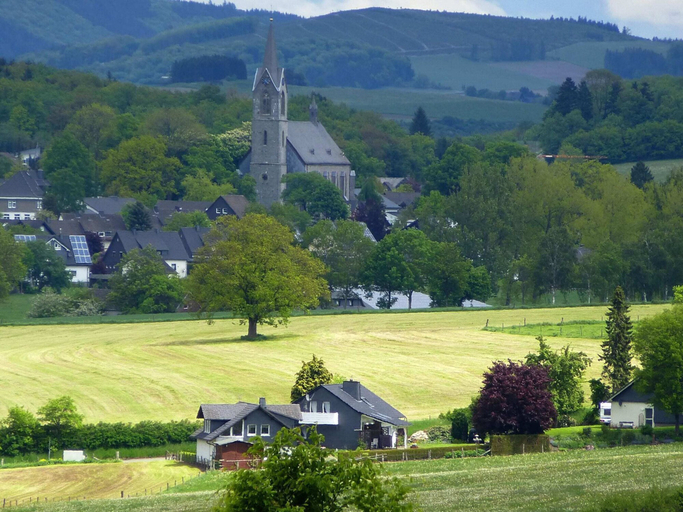 Exterior & Views 2, Ferienhaus in Oberkirchen nahe Skilift, Hochsauerlandkreis