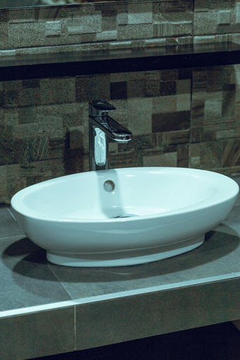 Bathroom 4, Noble House Hotel, Kumasi