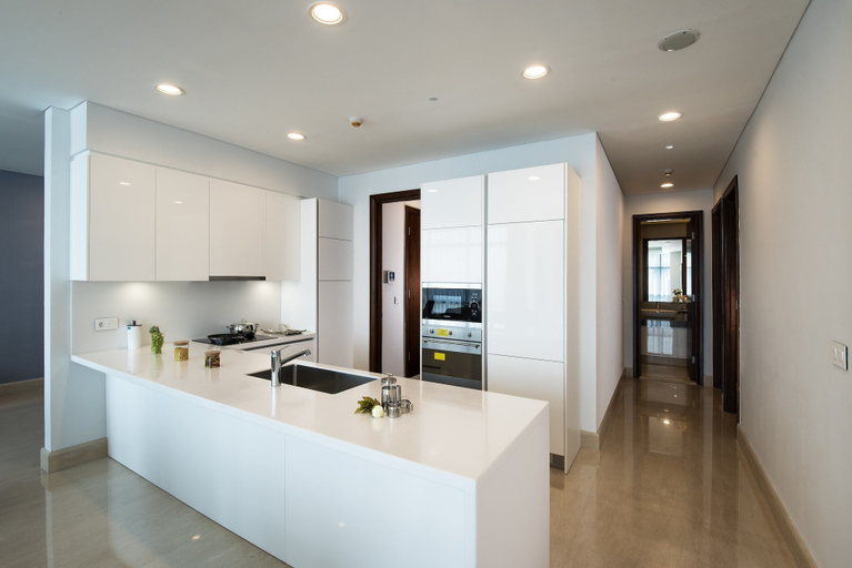 Dining Room 16