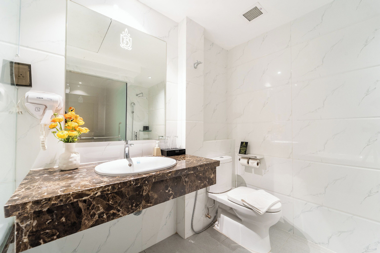 Bathroom 1