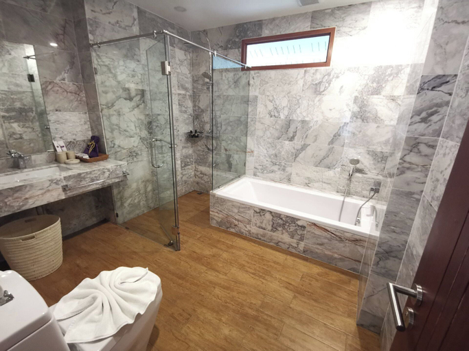 Bathroom 4, Mango Tree Resort, Muang Chiang Mai