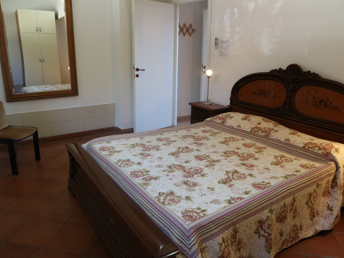 Bedroom 3, Snug Holiday Home in Castagneto Carducci near Thermal Bath, Livorno