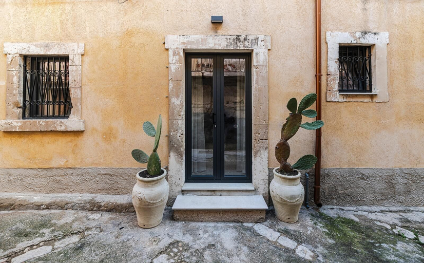 Exterior & Views 2, Nido di Noto, Syracuse