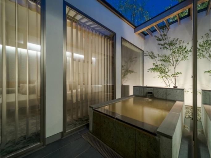 Others 5, Itomachi Hotel 0, Saijō