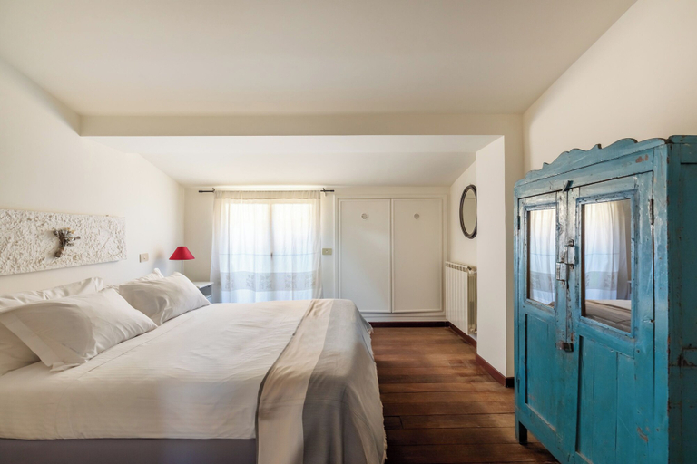 Bedroom 3, Trastevere Romantic Terraced Apartment , Roma