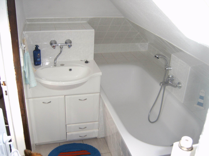 Bathroom 3, Apartment in Bad Doberan mit Garten, Rostock