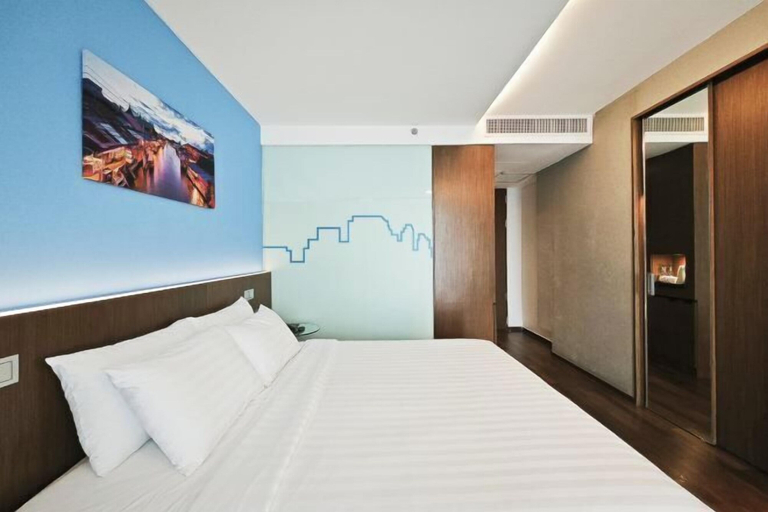 Bedroom 22