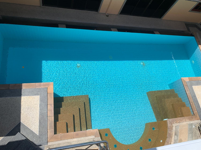 Swimming Pool 15