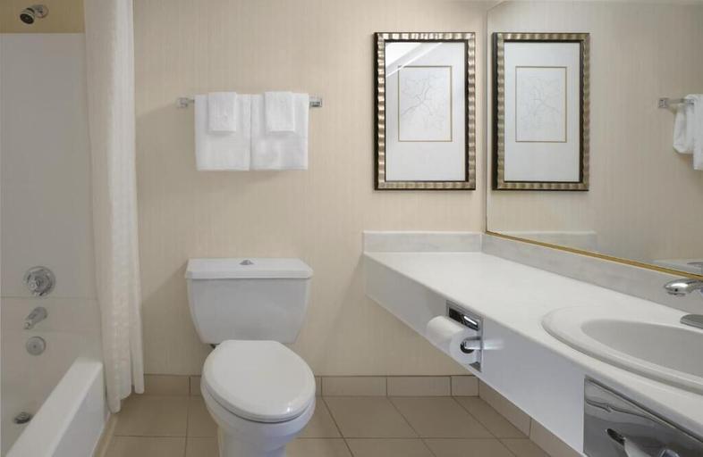 Bathroom 11
