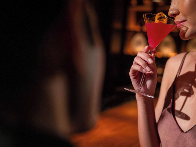 Food & Drinks 18