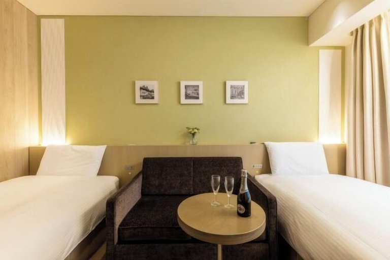 Bedroom 18