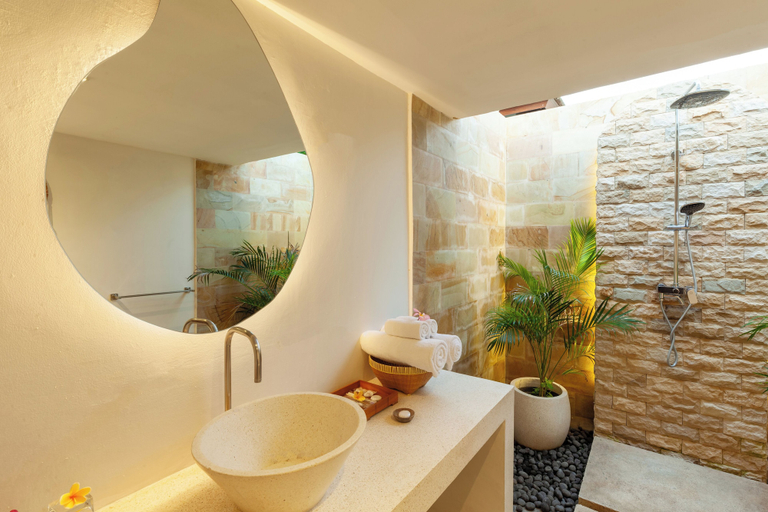 Bathroom 5, Living Asia Resort and Spa, Lombok