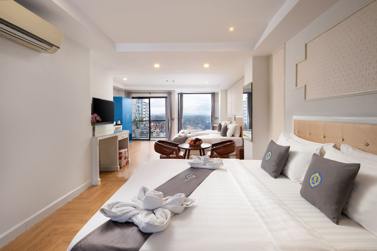 Bedroom 9