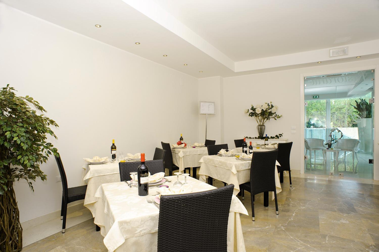 Food & Drinks 3, Hotel Prater, Ascoli Piceno