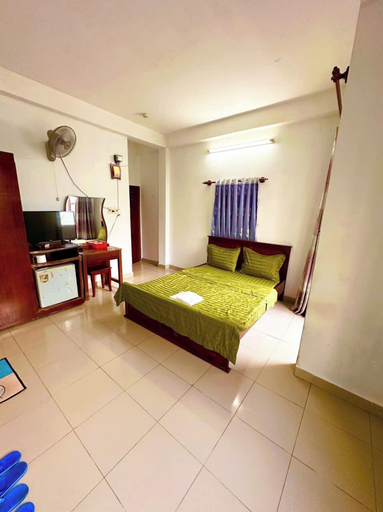 Bedroom 6