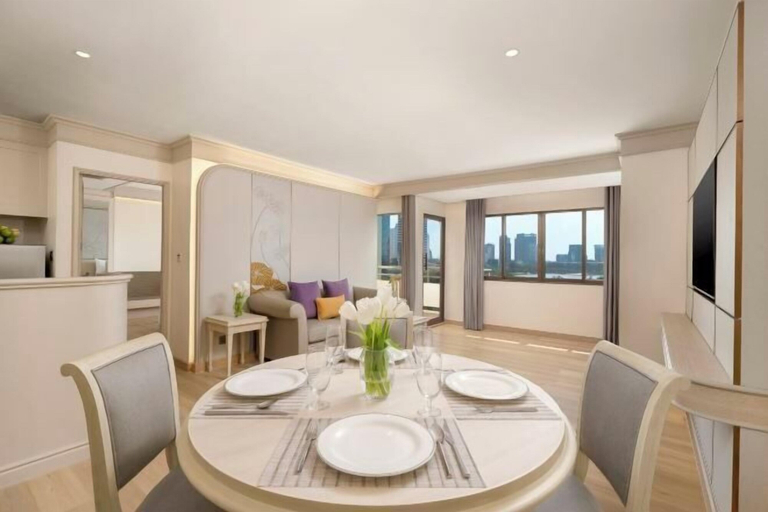 Dining Room 15
