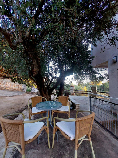 Others 5, Apartments Oliva, Podgora