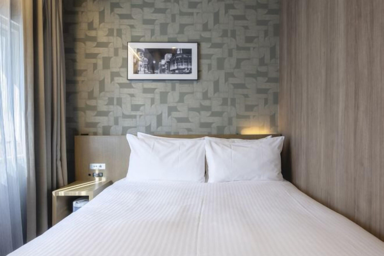 Bedroom 24