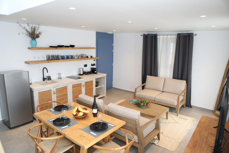Others 5, White Dream Suites Antiparos, South Aegean