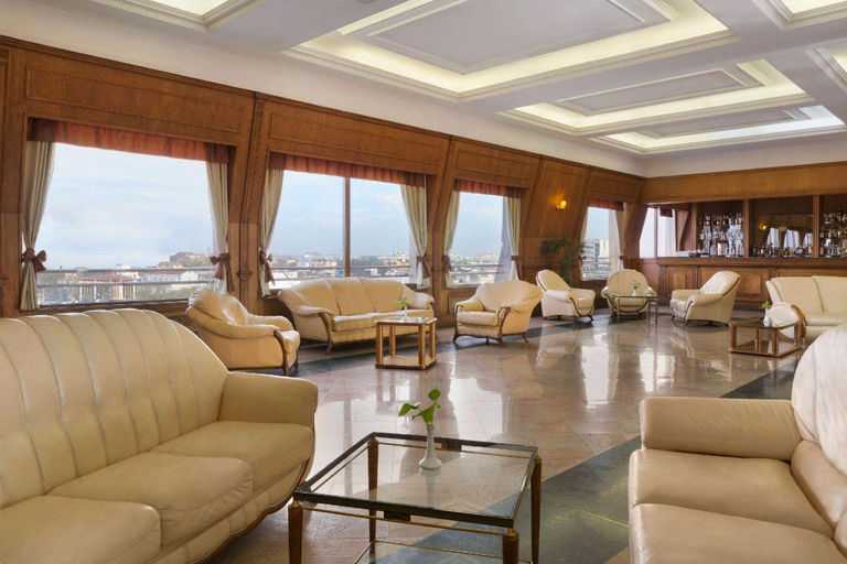 Public Area, Ramada by Wyndham Plovdiv Trimontium, Plovdiv