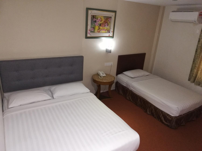 Bedroom 5, Floral Hotel, Johor Bahru