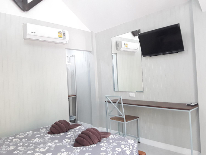 Bedroom 10