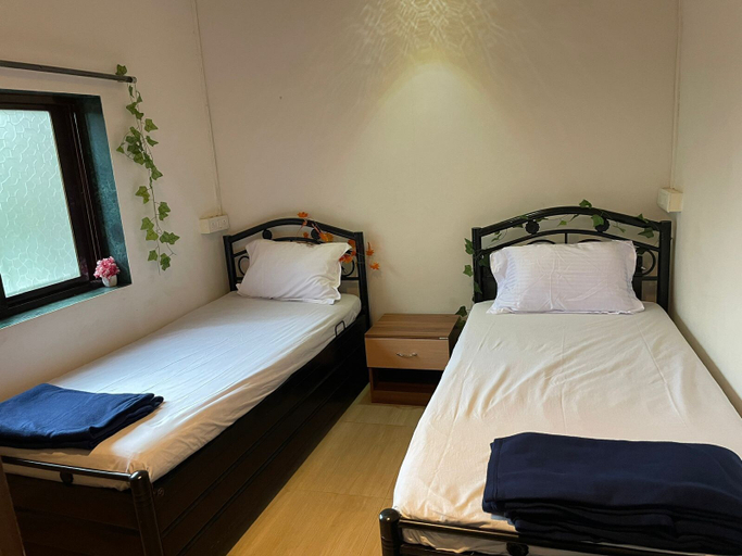 Bedroom 2, RS Farms, Thane