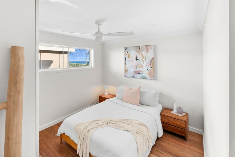 Others 3, Villa Capriccio, Sydney