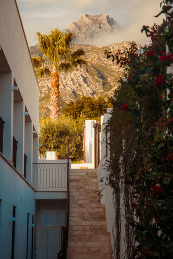 Exterior & Views 1, Sierra Blanca Resort Art of Healing, Málaga