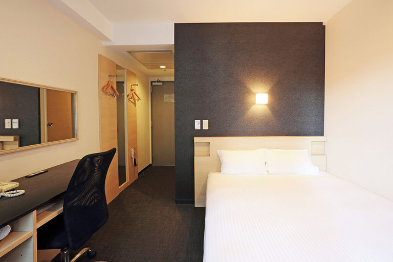 Bedroom 24