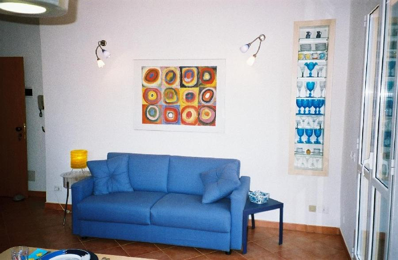 Others 3, Residence Villa La Pineta, Livorno