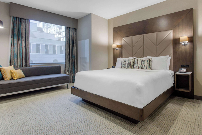 Bedroom 4, Cambria Hotel Philadelphia Downtown Center City, Philadelphia