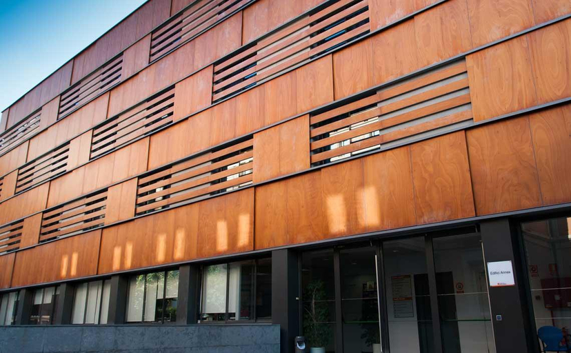 Barcelona Pere Tarres Youth Hostel, Barcelona