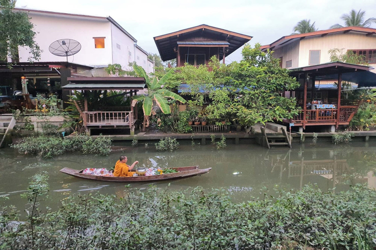 Others 4, Reuntonnam Amphawa, Amphawa