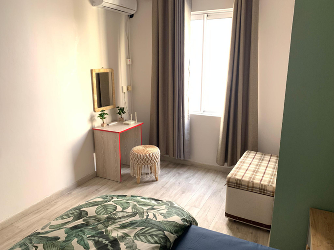 Bedroom 2, Ibiza Apartment - 150m from the beach., Black River