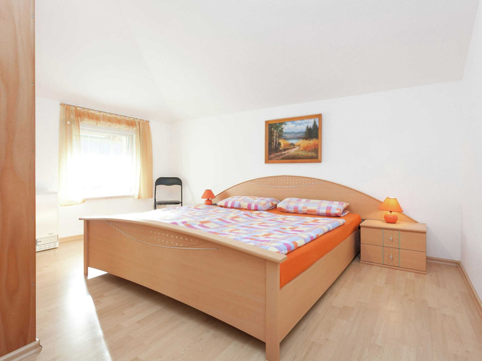 Bedroom 3, Meadow View Cottage in Winterstein Thuringia near Ski Area, Gotha