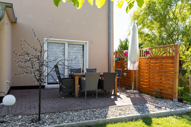 Others 5, Spacious Family Haven in Kropelin, Rostock