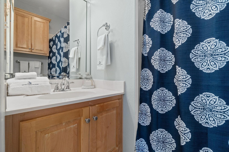 Bathroom 3, Molokai Villas Riverside 5B, Escambia