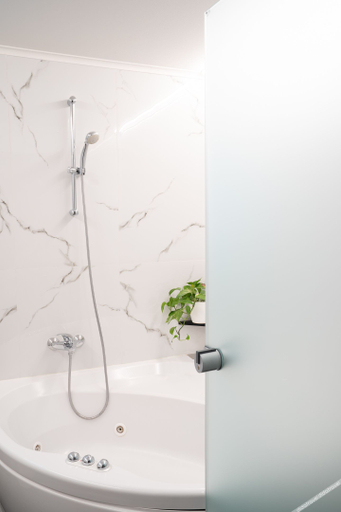 Bathroom 3, CHROMA FASHION ROOMS & APARTMENTS, Attica