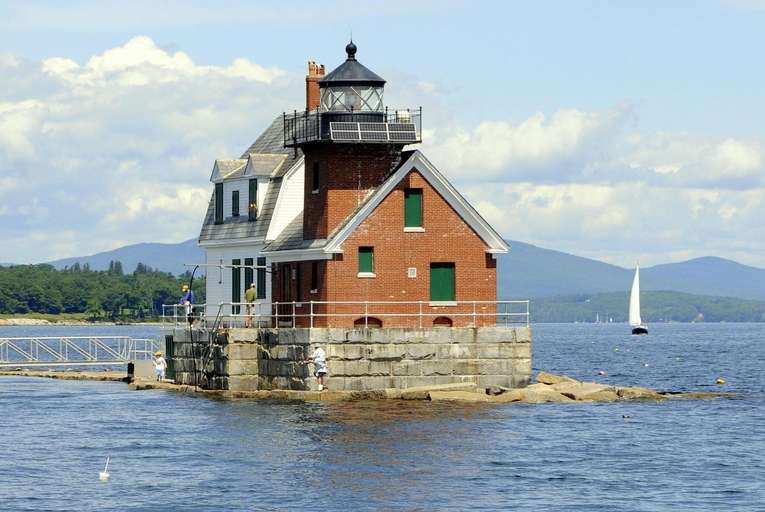 Exterior & Views 2, Trade Winds on the Bay, Knox