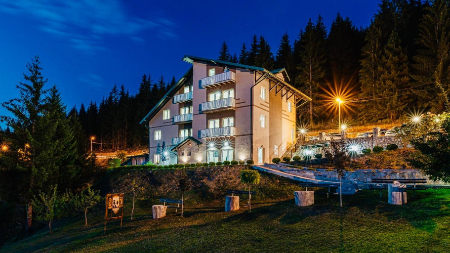 Others 3, Zlatarska kruna, Nova Varoš