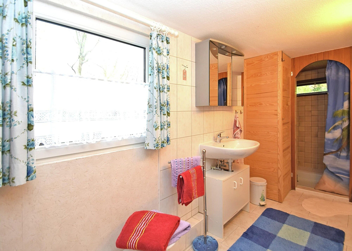 Bathroom 3, Hideaway With Wood Stove, Harz