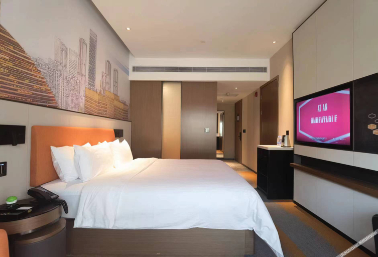 Bedroom 4, Hampton by Hilton Beijing Nan Railway, Beijing